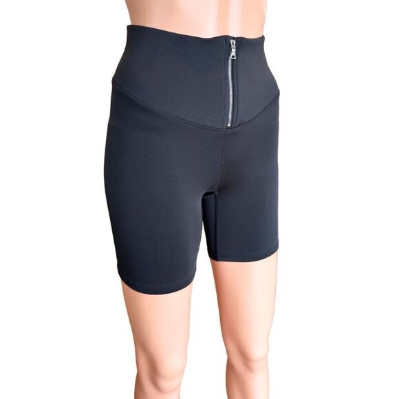 Heroine Sport Black Zip Front Biker Shorts - Picture 5 of 7